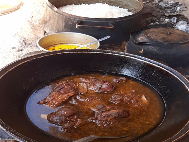"یخنی پلو" و نان محلی درگز ثبت ملی می شوند