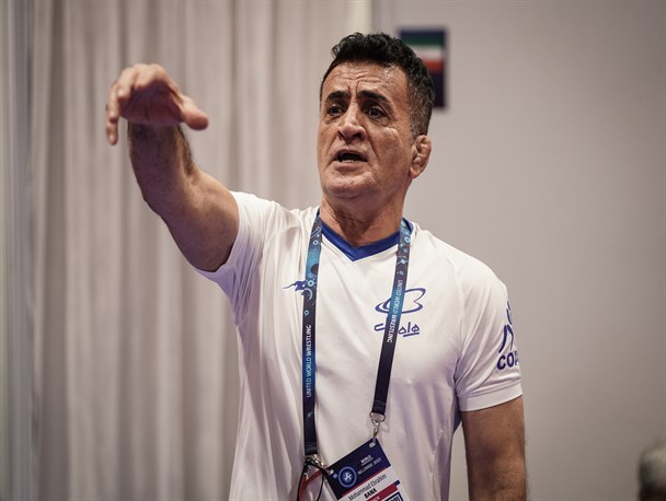 محمدی: تاریخ کشتی فرنگی با نام بنا گره خورده/ نباید زحمات و افتخارات او را فراموش کنیم