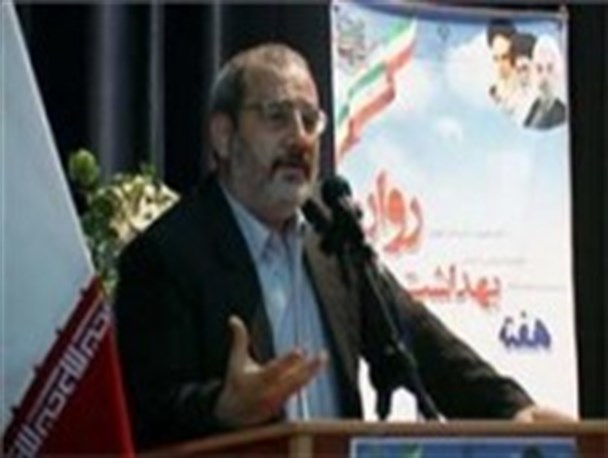 باید نگاه مجموعه ای به مقوله ی تعلیم و تربیت داشت/تربیت یک بعدی به درد اجتماع نمی‌خورد
