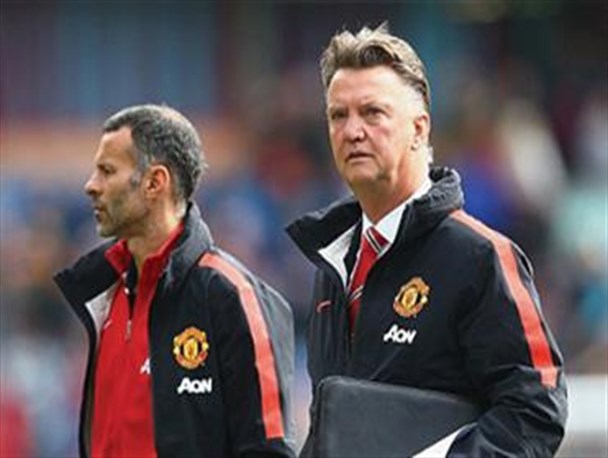 فان خال بازیکن تیمش را احمق خطاب کرد!