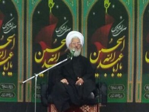 منطق امام حسین منطق برهان است / با غیرت زندگی کردن سختی دارد