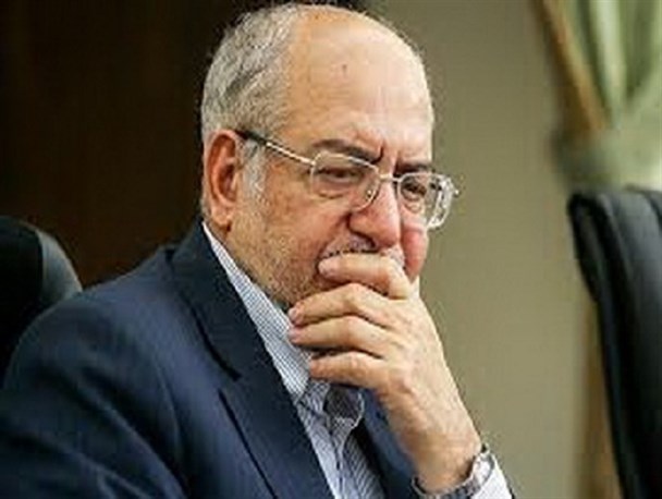 به جای واردات مدیران خارجی دست‌های پشت پرده‌ها را قطع کنید