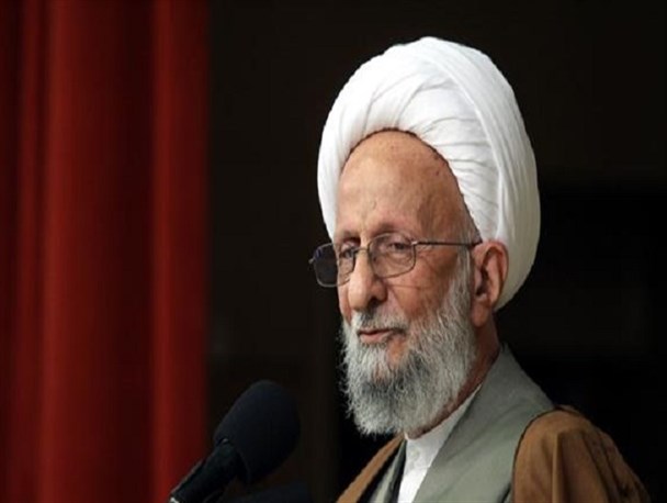 در بین سیاسیون کسی که باور عمیق به ولایت فقیه داشته باشد، سراغ ندارم