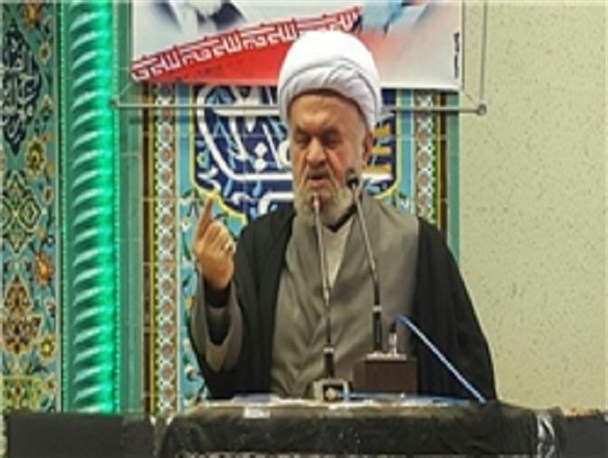 تقویت قدرت دفاعی، ایران را در برابر استکبار جهانی بیمه می‌کند