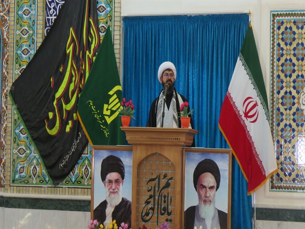 اعتماد به دشمن برای نظام مسئله ساز است/بی تقوایی ما باعث پیروی از دشمن است/درد مردم تغییر وزرا نیست درد آنان اشتغال است