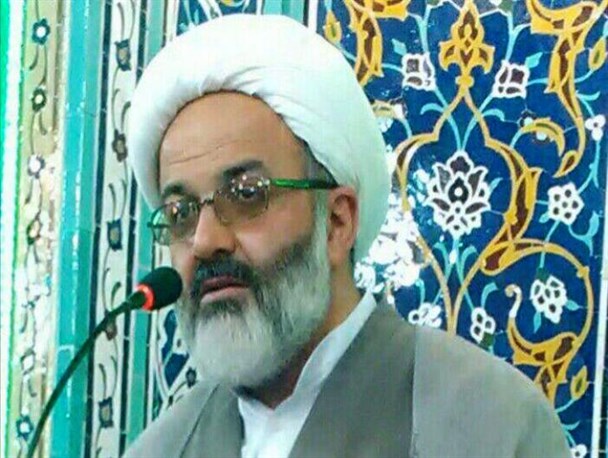 اگر سرداران حرم نبودند داعش بر صندلی شما تکیه می زد/دولتمردان طاقت انتقاد ندارند