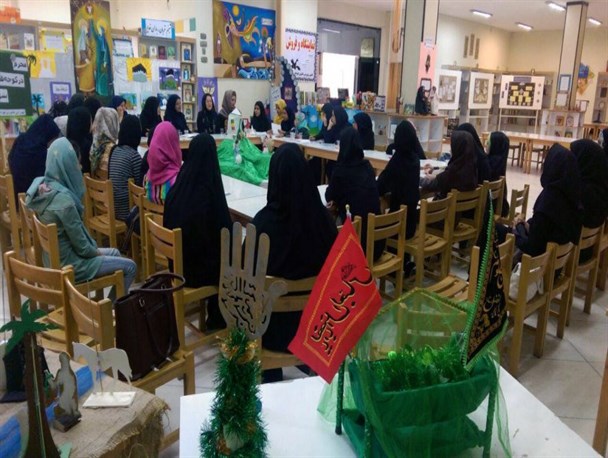 انجمن ادبی عاشورایی در مرکز شاهین شهر برگزار شد