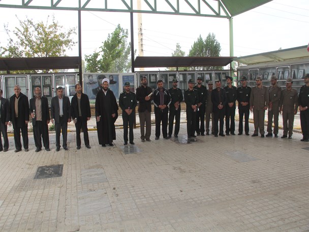 میهمانی لاله ها در گلزار شهدای شهرستان سرپلذهاب