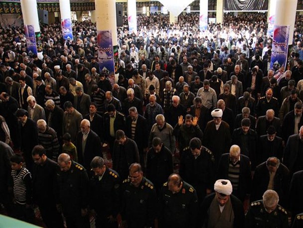 نماز جمعه در اولین روز از هفته بسیج برگزار شد