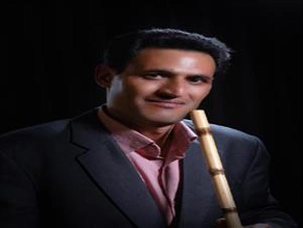 کاکا هنرمندی صمیمی و سرشار از ذوق و استعداد ذاتی