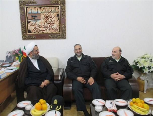 دیدار فرمانده انتظامی استان گیلان با امام جمعه تالش