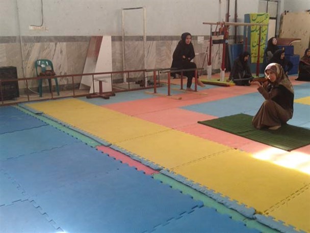 برگزاری مسابقه تیراندازی توسط بانوان بسیجی شهرستان گمیشان