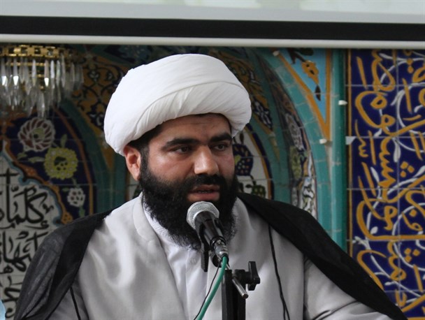 فتنه ۸۸ با خون شهدا و آبروی نظام بازی کرد / گیلانیان در ۸ دی فتنه‌گران را به زباله‌دان تاریخ فرستادند