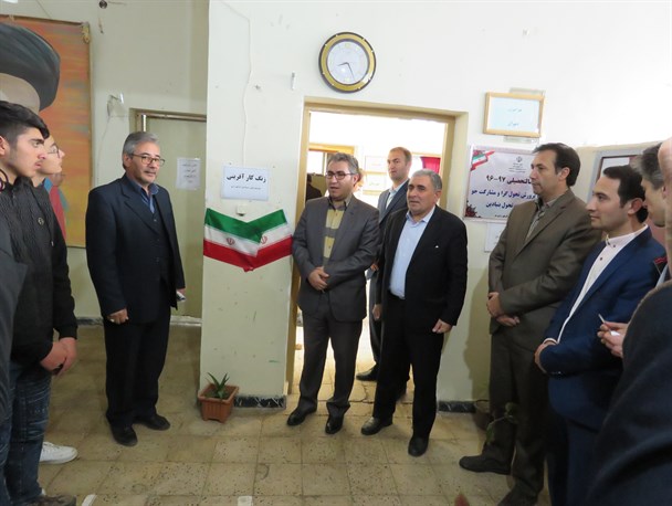 دانش آموزان تفکر کارآفرینی داشته باشند