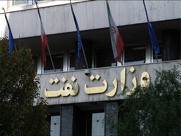 بی توجهی به استخدامی نیروهای بومی در وزارت نفت/ سهم استان بوشهر از ۵۰ درصد به ۱۰ درصد رسید