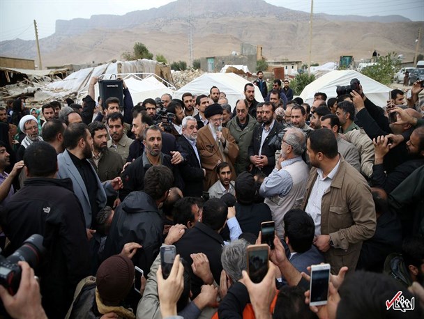 حضور رهبر معظم انقلاب در روستای زلزله زده سراب ذهاب مایه خیر و برکت بود