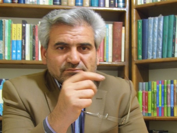 کتاب گم گوشه ای غریب