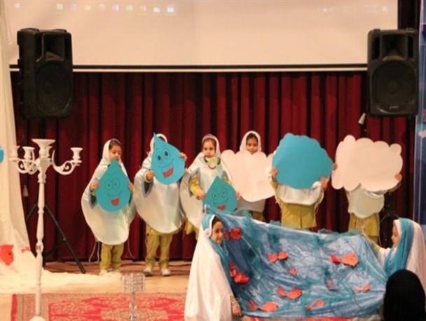 جشنواره “نخستین واژه، آب” در میاندوآب برگزار شد+ تصاویر
