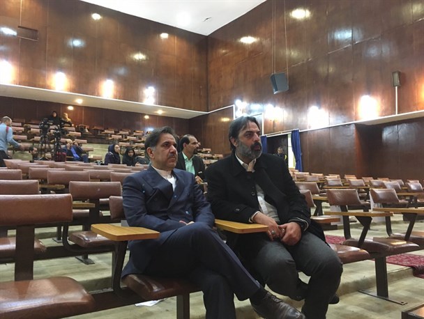 تجمع دانشجویان در اعتراض به حضور آخوندی در دانشگاه فردوسی