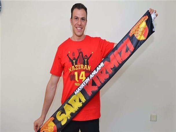 لیگ هندبال رومانی| برد دیناموبخارست و شکست بوزائو در هفته یازدهم با حضور لژیونرهای ایرانی