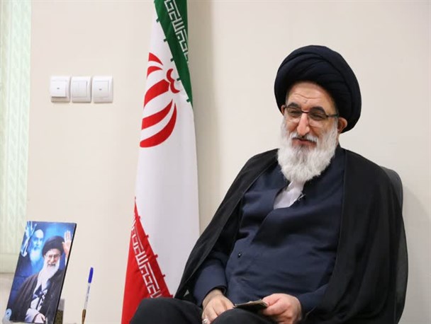 عدم وابستگی به جناح‌های سیاسی کلید ماندگاری بسیج است/ رد پای تفکر مقاومت در کشورهای اروپایی مشاهده می‌شود