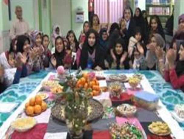شب یلدایی کودکانه زیر کرسی کانون پرورشی فکری کودکان و نوجوانان بشرویه+تصاویر