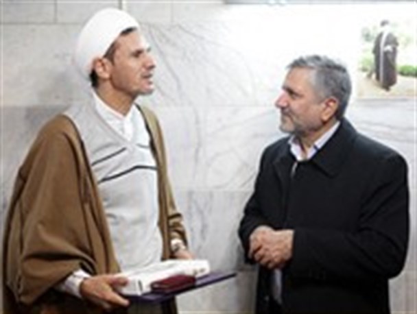 شهردار مشهد از جانباز دفاع مقدس عیادت کرد