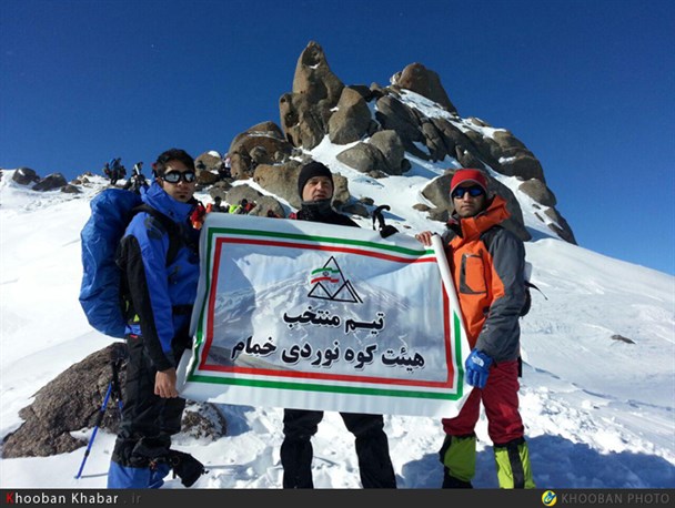 صعود گروه کوهنوردی خمام به قلعه الوند +تصاویر