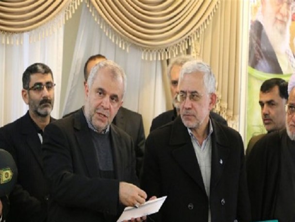 بازدید رئیس سازمان حج کشور از خانواده قربانیان لنگرودی فاجعه منا + تصویر