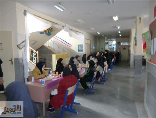 برگزاری مراسم صبحانه سالم در مدارس شهرستان میرجاوه