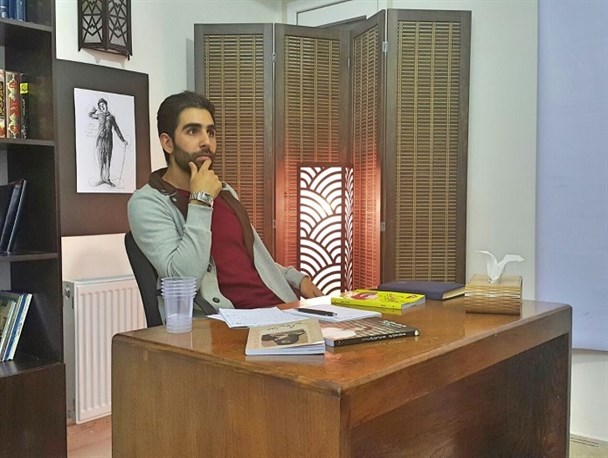مصاحبه خواندنی با هنرمند استندآپ کمدی شهرستان فردیس