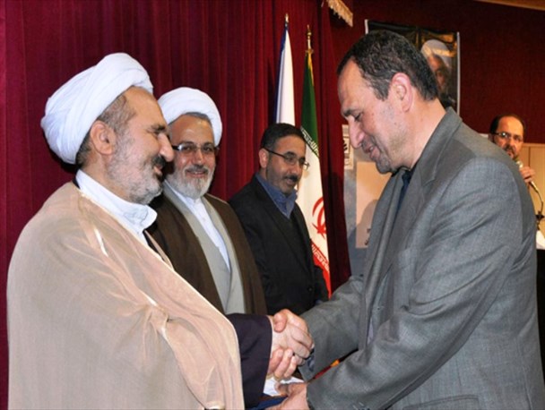 مراسم تکریم و معارفه روسای جدید و قدیم دانشگاه مازندران