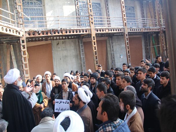 امام جمعه: عذرخواهی حداقل عمل است
