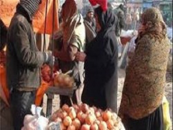 وقتی افزایش قیمت‌ها شیرینی هندوانه شب یلدا را از مردم می‌گیرد