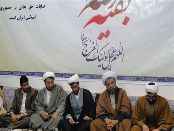 وحدت حوزه و دانشگاه عامل کسب بصیرت/ افزایش بصیرت سدی محکم در برابر نفوذ