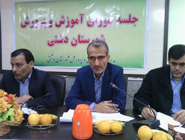 استفاده از مدرسان شهرستانی اولویت نخست اجرای طرح نخبه پروری در دشتی است