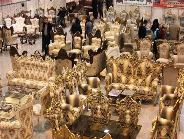 برپایی نمایشگاه تخصصی مبلمان و لوستر در اراک +عکس
