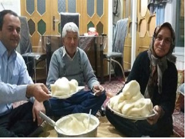 «کف زنی» آئین سنتی مردم «بایگ» در شب چله