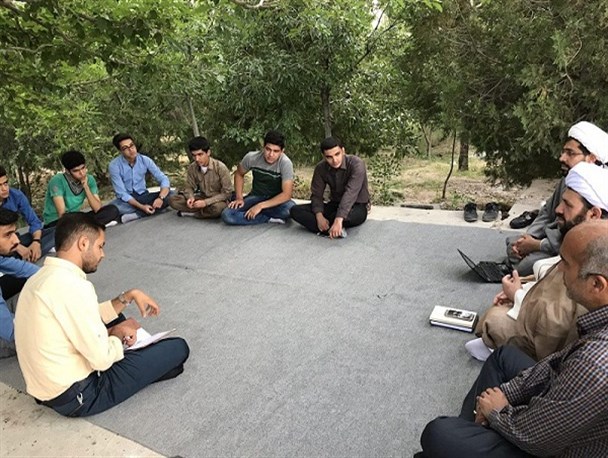 جوانان انقلابی؛ ارکان قرارگاه فرهنگی/ شبیخون دشمن لزوم هم‌افزایی در جبهه فرهنگی را ضروری می کند