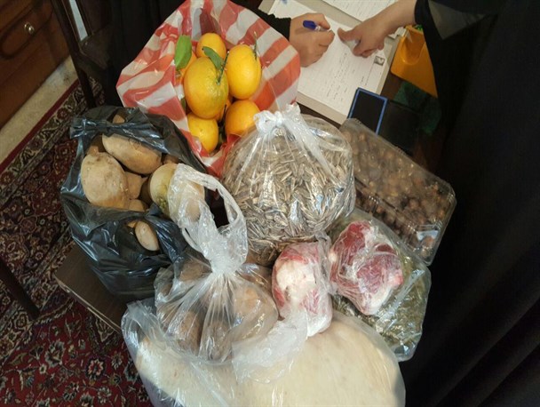 توزیع ۱۵۰ سبد میوه شب یلدا بین مهرجویان آبشار عاطفه‌ها در اسدآباد