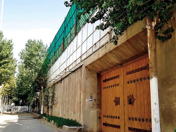 یک باستی هیلز دیگر در نیشابور/ ویلای بخشدار هم تخریب می‌شود؟