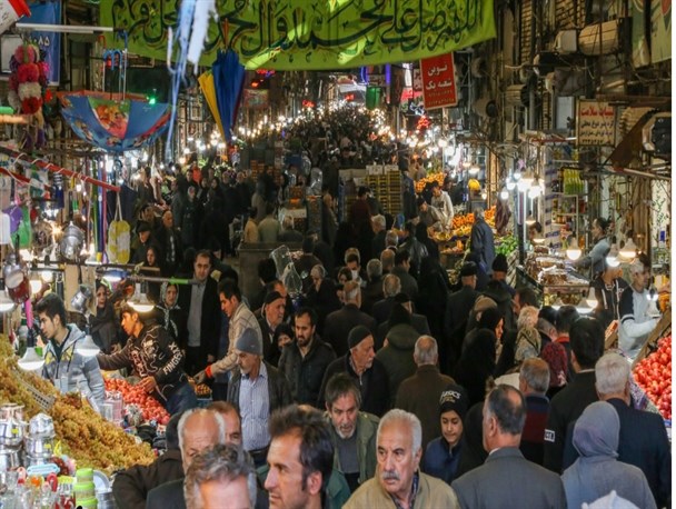 خرید میوه‌های تزئینی در آستانه شب یلدا افزایش یافته است