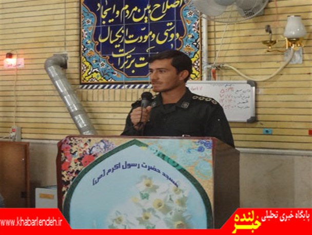 مسئولان باید بدانند که به برکت خون شهدا و ولایت فقیه است که مسئول هستند