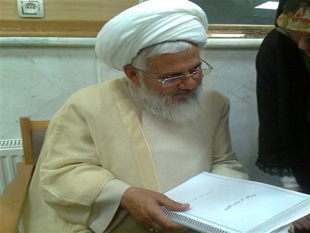توهین به پیامبر (ص) نشانه ی اسلام هراسی دشمنان است
