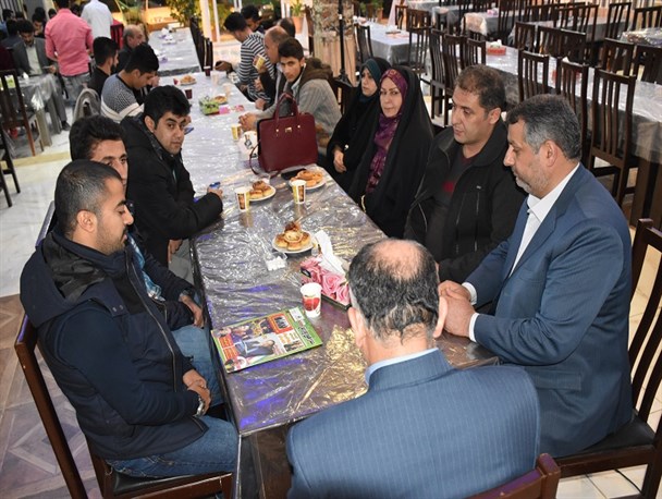 جشن صعود تیم جوانان فرابرتر به لیگ دسته دوم کشور برگزار شد