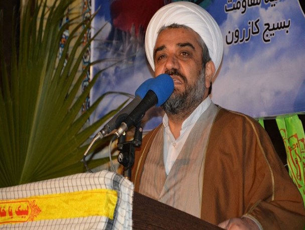 شهدا تاریخ مصرف ندارند که کسی بگوید الآن وقت تشییع هست یا نیست