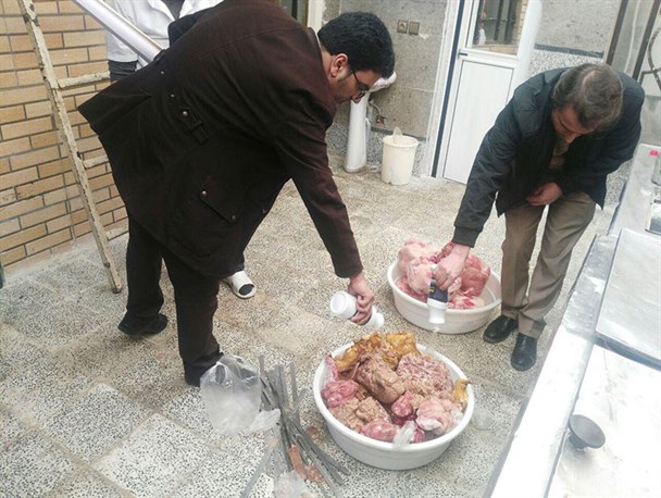پلمپ یک رستوران متخلف در کهریزک/گزارش تصویری