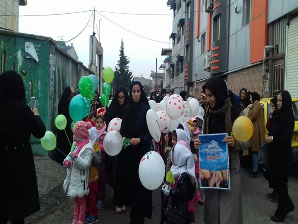 پیاده روی دانش آموزان دبستان شهدای معلم کلاچای برگزار شد +گزارش تصویری