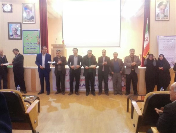 تقدیر از 87 دانش آموز برگزیده اسفراینی