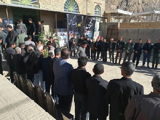 آیین گرامیداشت یاد مهندس سعید دهقانی در روستای تنگ براق اقلید برگزار شد + تصاویر